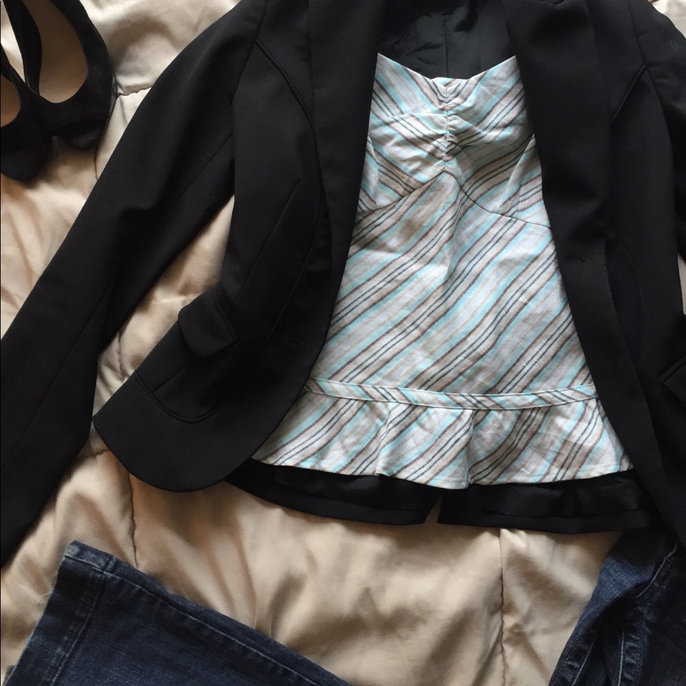 💥4/$20💥 Ann Taylor Striped Cami